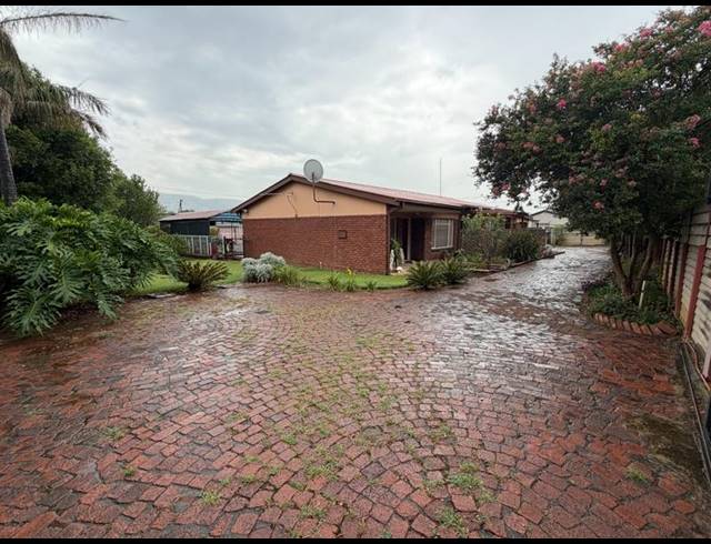3 BEDROOM HOUSE FOR SALE IN CLAREMONT